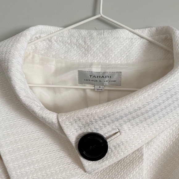 Tahari Textured White Top with wide elegant boat neckline and Black Belt. - Picture 2 of 4